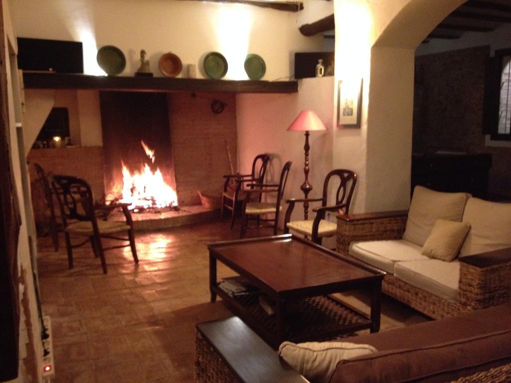 La Bodega Casa Rural Hotel Mogente ภายนอก รูปภาพ