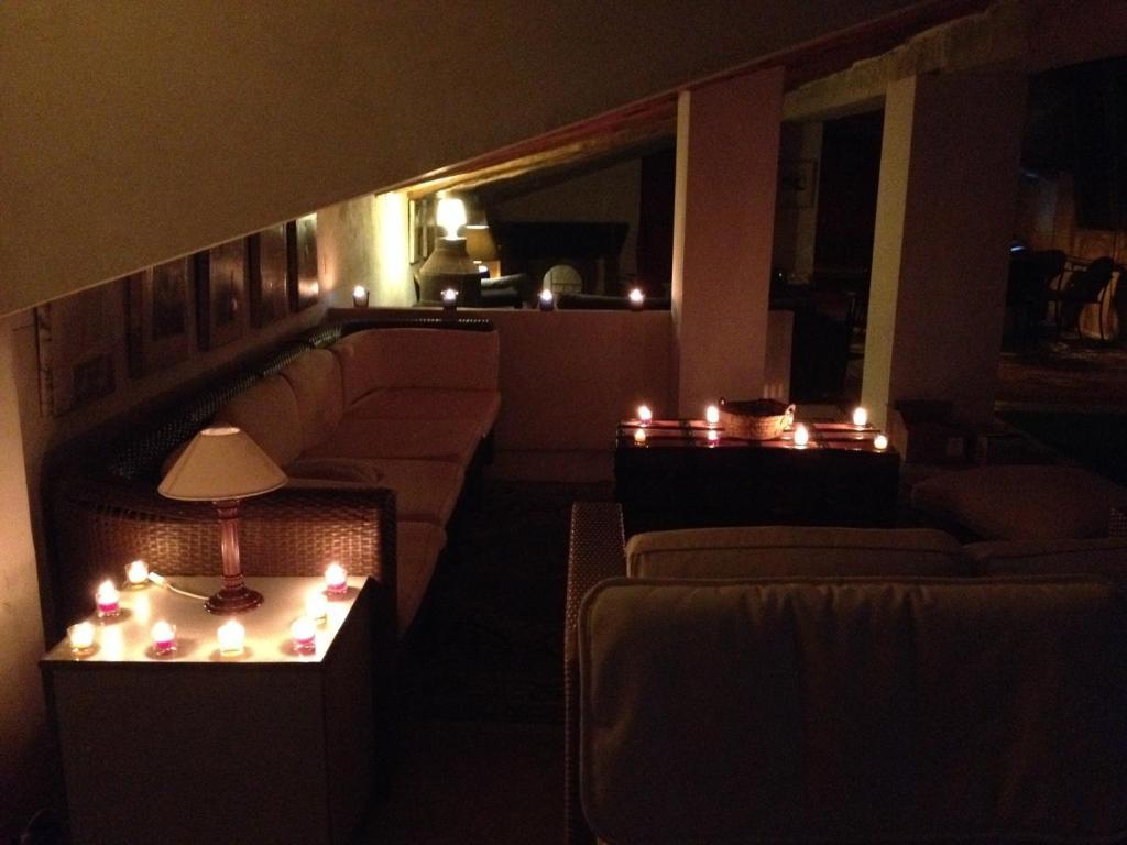 La Bodega Casa Rural Hotel Mogente ภายนอก รูปภาพ